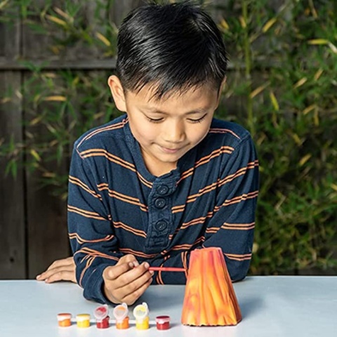 National Geographic: VOLCANO Zbuduj wulkan JMW D-4236