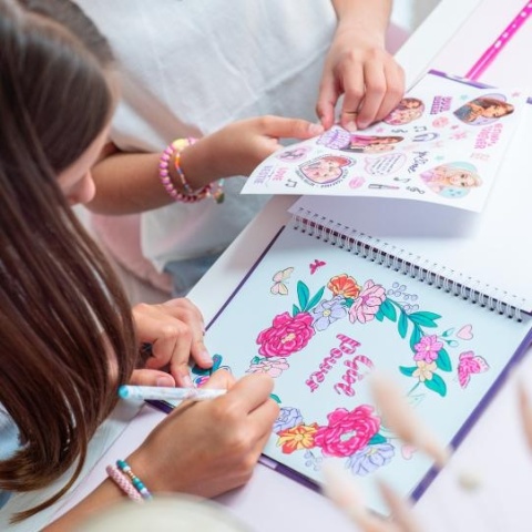 Kolorowanka TOP MODEL MOJA BFF ze światełkiem LED i dźwiękiem DEPESCHE