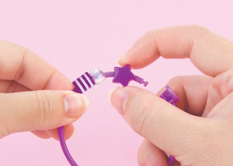 MAKE IT REAL Zestaw kreatywny do tworzenia bransoletek z Koralików