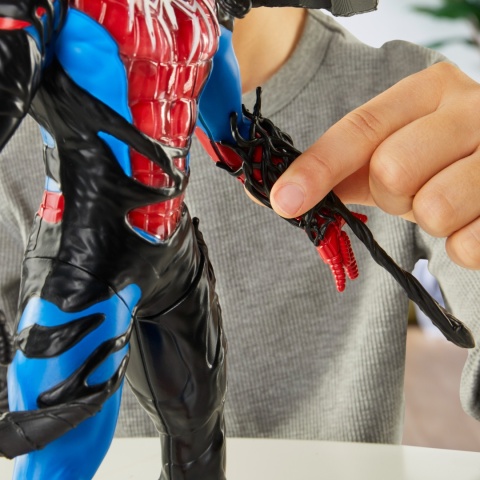 FIGURKA SPIDERMAN VENOMVERSUS zmienia kolor Liquid Shifter 27 cm z Venomem