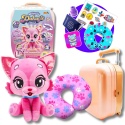 MILUSIE PAKUSIE W PODRÓŻY Rózia Podróżniczka walizka pluszak poduszka puzzle