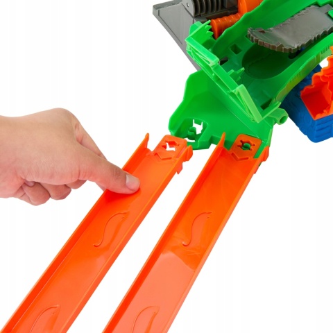 TOR HOT WHEELS MONSTER TRUCKS SMOCZY WYŚCIG 2 AUTKA GREAT BITE RAGEASAUR